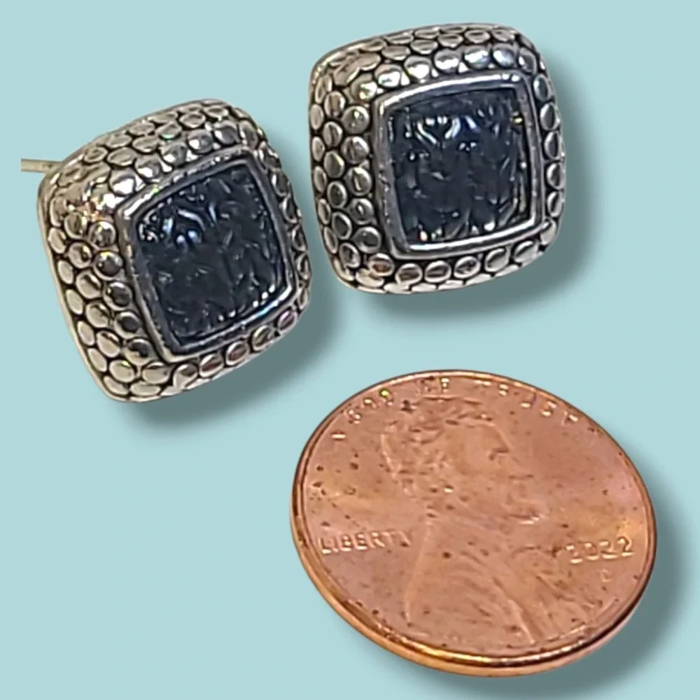 Chunky‎ Molded Glass Silver Tone Caviar Stud Earrings